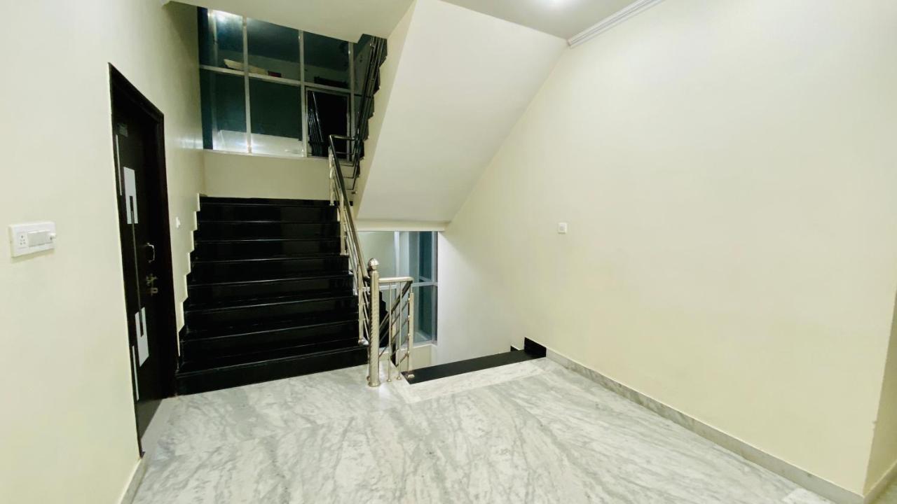 Hotel Pulse Inn Near Railway Station 斋浦尔 外观 照片