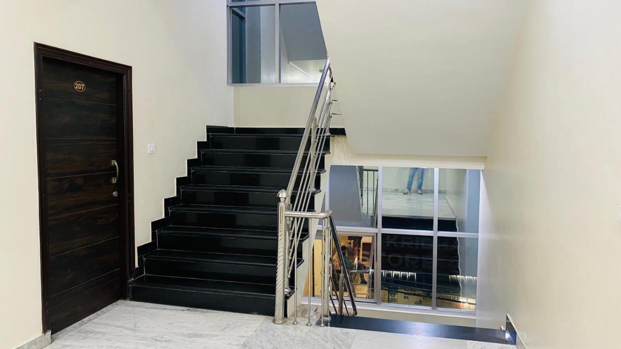 Hotel Pulse Inn Near Railway Station 斋浦尔 外观 照片