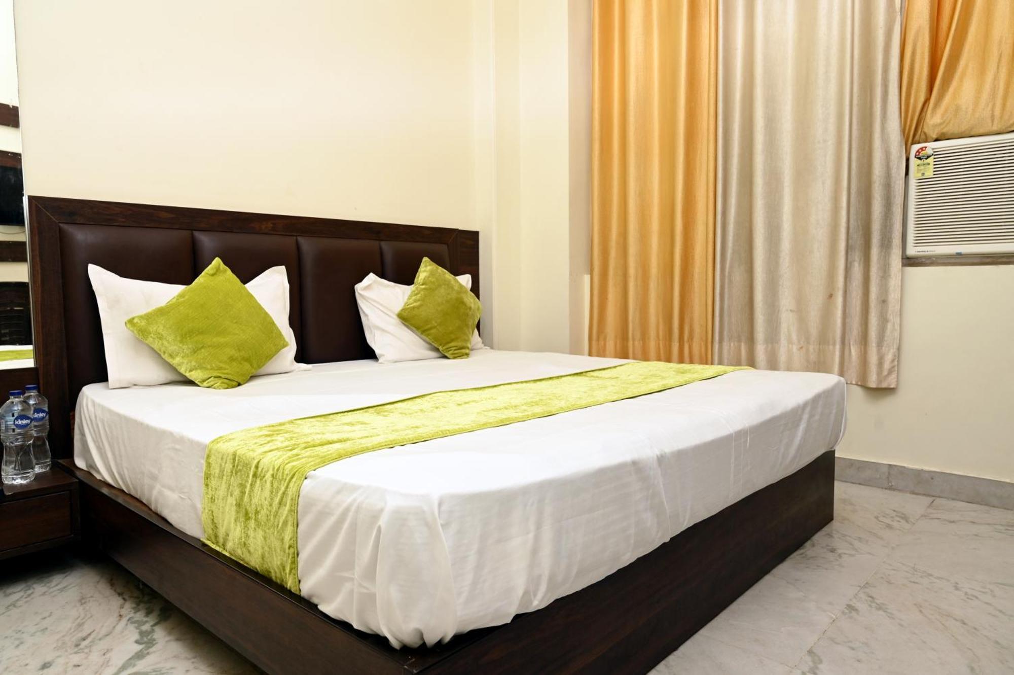 Hotel Pulse Inn Near Railway Station 斋浦尔 外观 照片