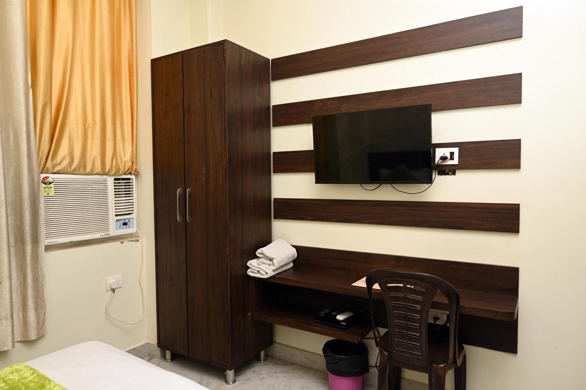 Hotel Pulse Inn Near Railway Station 斋浦尔 外观 照片