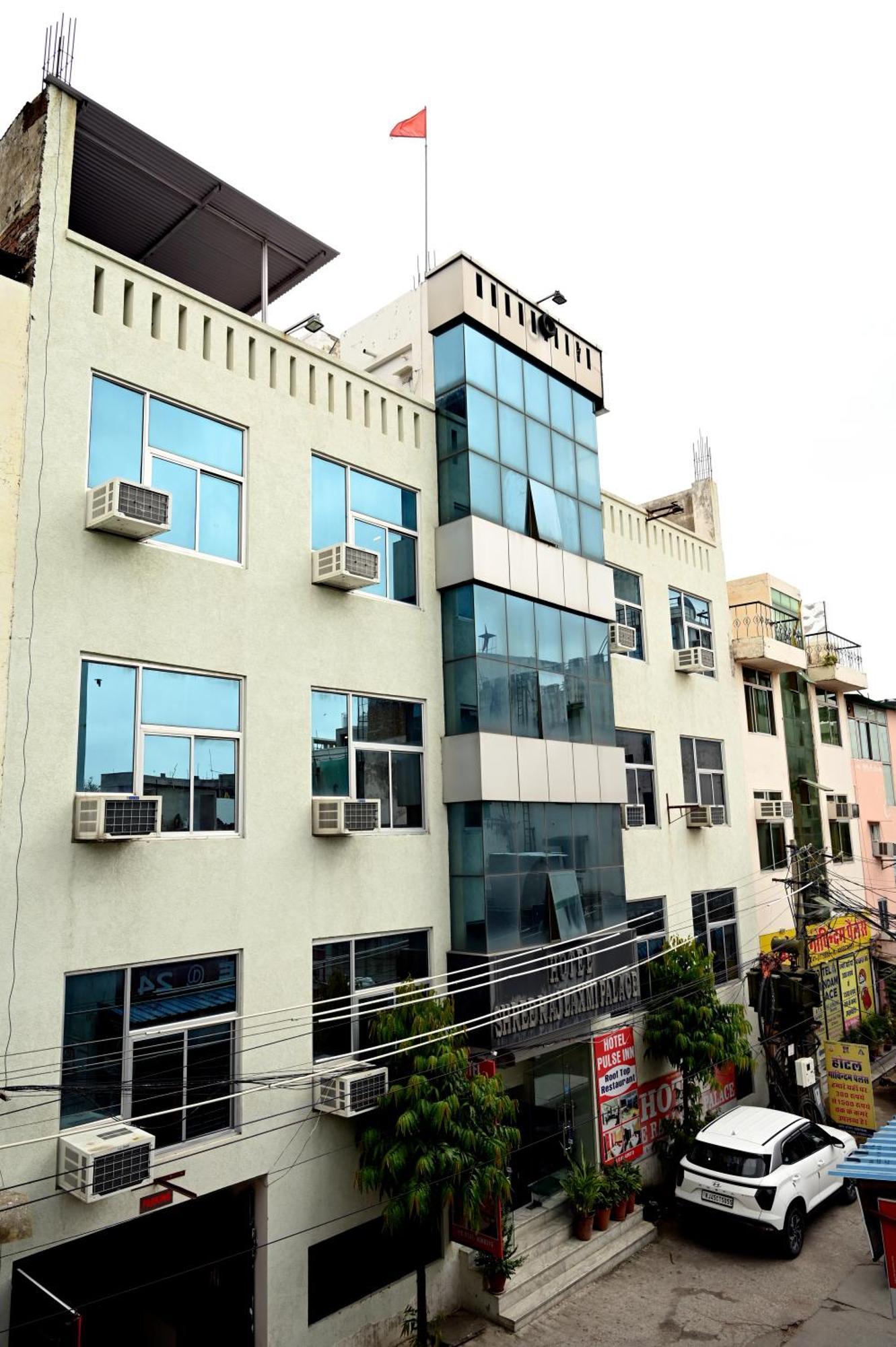 Hotel Pulse Inn Near Railway Station 斋浦尔 外观 照片