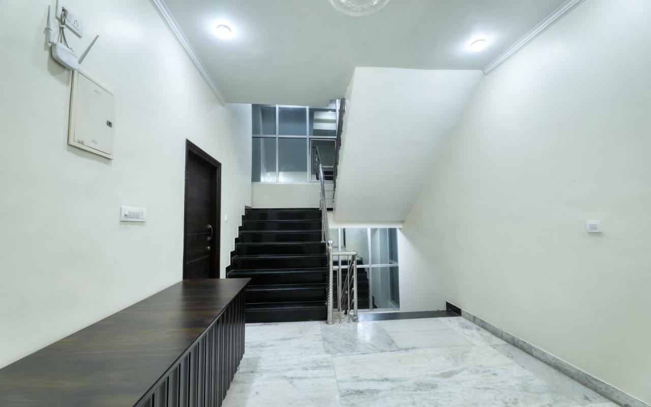 Hotel Pulse Inn Near Railway Station 斋浦尔 外观 照片